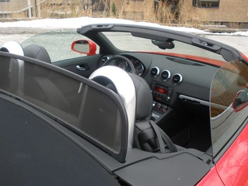 Used 2009 Audi TT 2.0T Premium image 2