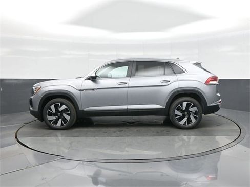 New 2026 Volkswagen Atlas Cross Sport SEL image 4