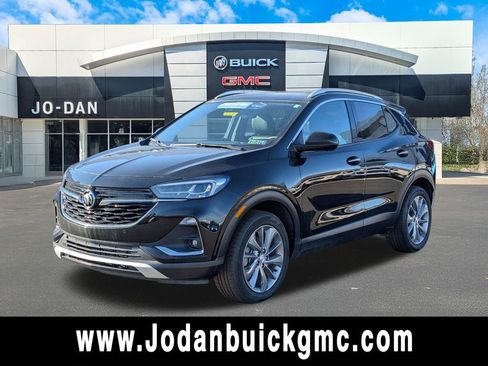 Used 2022 Buick Encore GX Essence w/ Advanced Technology Package AWD/4WD image 1