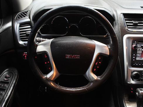 Used 2015 GMC Acadia SLT image 14
