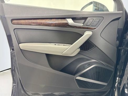 Used 2018 Audi Q5 2.0T Premium Plus w/ Premium Plus Package image 13