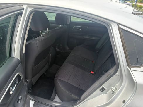 Used 2018 Nissan Altima 2.5 SV FWD image 7