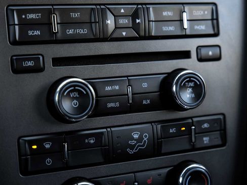 Used 2013 Ford Mustang GT Premium w/ Comfort Pkg image 24