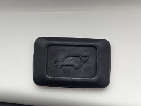 Used 2023 Toyota RAV4 XSE w/ Weather Package AWD/4WD image 23