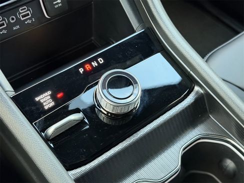 New 2025 Jeep Grand Cherokee L Limited image 23