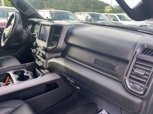 Used 2023 RAM 1500 Big Horn AWD/4WD image 9