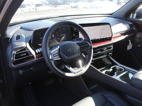 New 2026 Chevrolet Traverse Z71 w/ Driver Confidence Package image 11