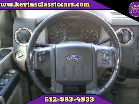 Used 2010 Ford F250 XLT image 23