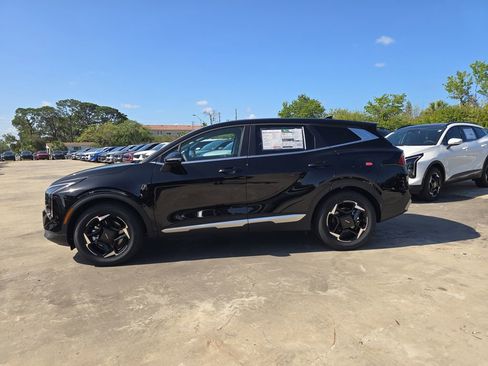 New 2026 Kia Sportage EX image 5