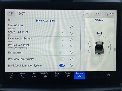 Used 2025 Ford F350 Platinum w/ FX4 Off-Road Package image 26