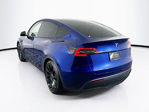 Used 2022 Tesla Model Y Performance image 5