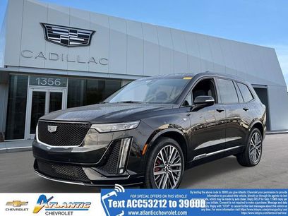 Used 2025 Cadillac XT6 Sport w/ Technology Package