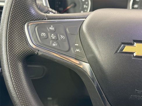 Used 2020 Chevrolet Equinox LT AWD/4WD image 16