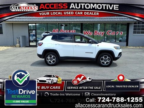 Used 2022 Jeep Compass Trailhawk AWD/4WD image 1