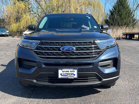 Used 2022 Ford Explorer XLT AWD/4WD image 14