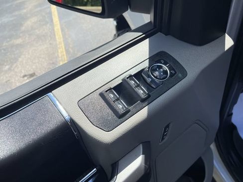 Used 2019 Ford F150 XLT AWD/4WD image 21