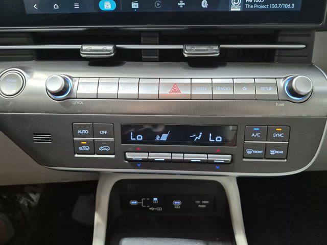 Used 2024 Hyundai Kona SEL AWD/4WD image 22