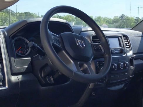 Used 2024 RAM 1500 Classic SLT image 19