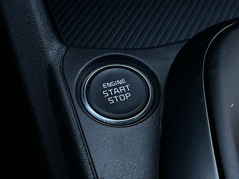 Used 2025 Kia K4 LXS image 25