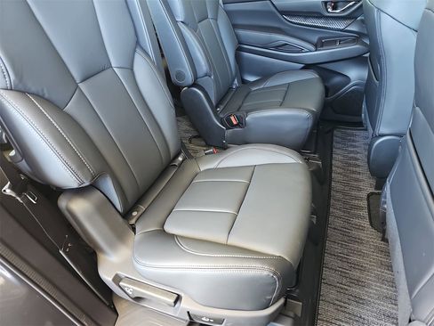 New 2026 Subaru Ascent Limited image 15