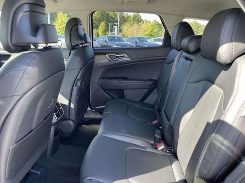 New 2026 Kia Sportage EX image 21