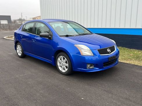 Used 2012 Nissan Sentra 2.0 SR image 3