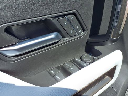 New 2025 GMC Hummer EV 3X image 18