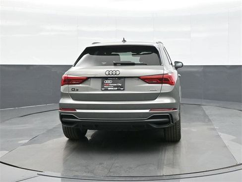 New 2025 Audi Q3 2.0T Premium image 6