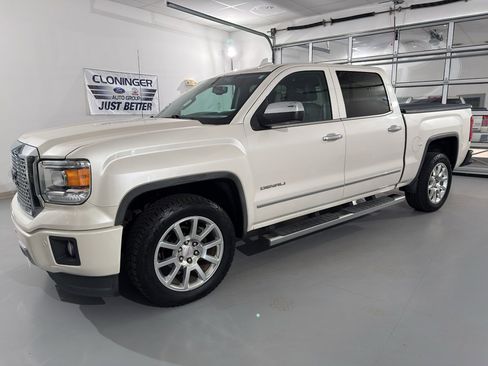 Used 2015 GMC Sierra 1500 Denali image 3