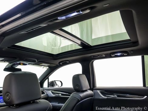 Certified 2024 Cadillac XT6 Premium Luxury w/ LPO, Floor Liner Package image 12