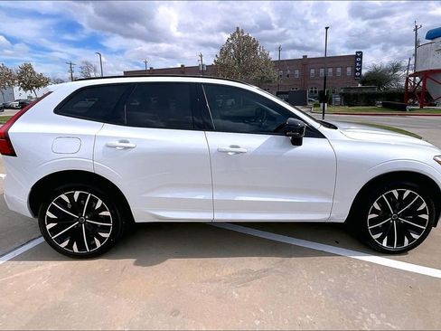 New 2026 Volvo XC60 B5 Ultra w/ Protection Package Premier AWD/4WD image 22