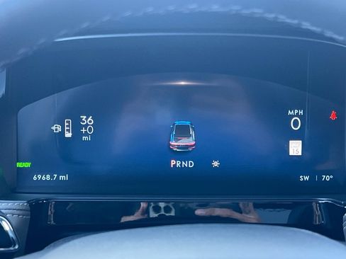 Certified 2025 Lincoln Corsair Grand Touring w/ Equipment Group 301A AWD/4WD image 22