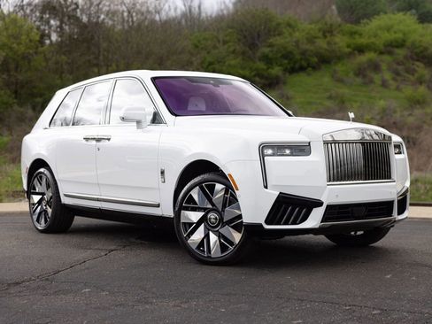 New 2026 Rolls-Royce Cullinan image 12