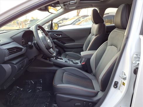 New 2025 Subaru Crosstrek 2.5i Limited w/ Crosstrek Mirror Package image 17