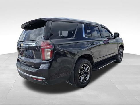 Used 2023 Chevrolet Tahoe LT w/ Luxury Package AWD/4WD image 3