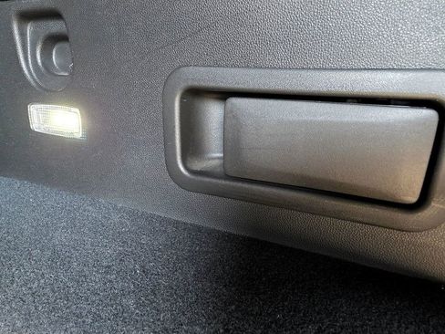 Used 2021 Cadillac XT5 Premium Luxury w/ LPO, Floor Liner Package FWD image 7