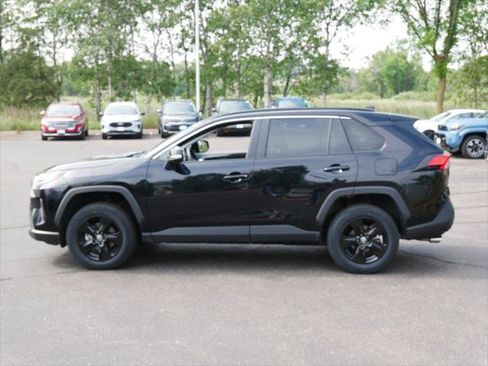 Certified 2025 Toyota RAV4 XLE AWD/4WD image 7