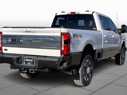 Used 2024 Ford F250 King Ranch image 12