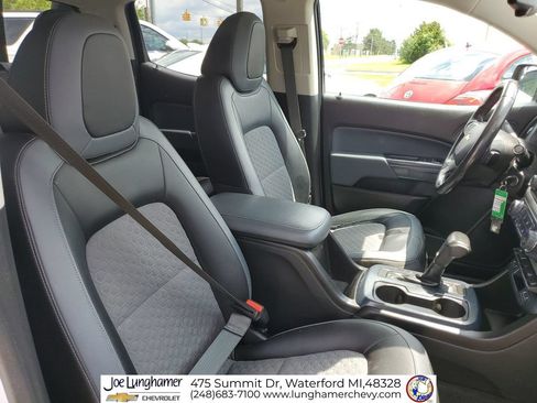 Used 2018 Chevrolet Colorado Z71 AWD/4WD image 26