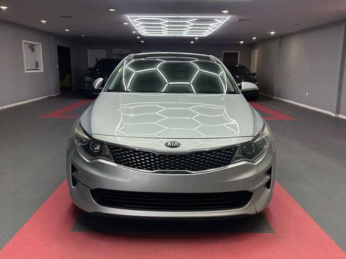 Used 2016 Kia Optima EX w/ Premium Package FWD image 8