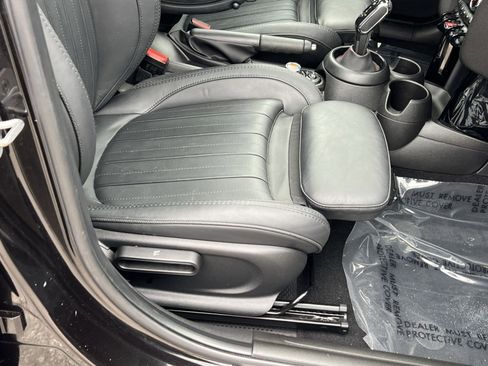 Used 2020 MINI Cooper S image 31