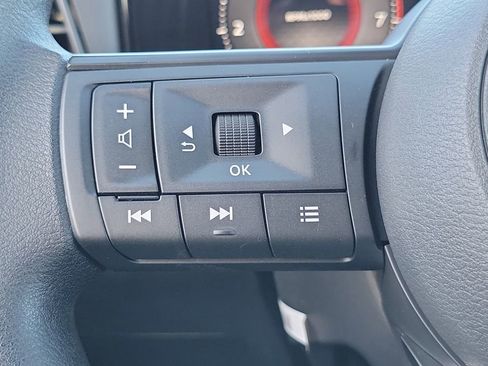 New 2026 Nissan Kicks SV w/ SV Premium Package image 6