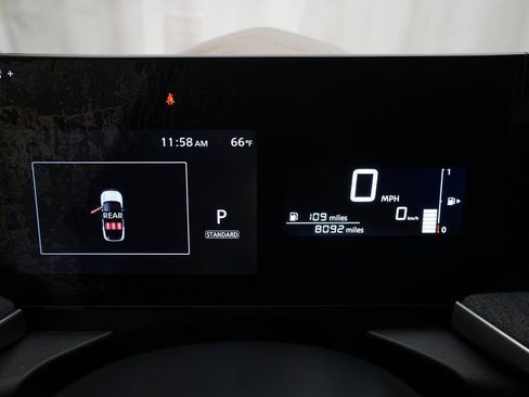 Certified 2025 Nissan Kicks SV image 2