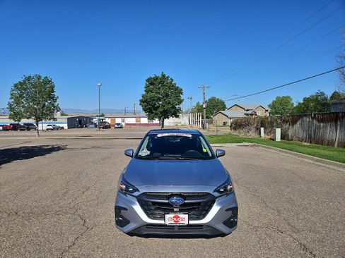 Used 2025 Subaru Legacy Premium AWD/4WD image 6