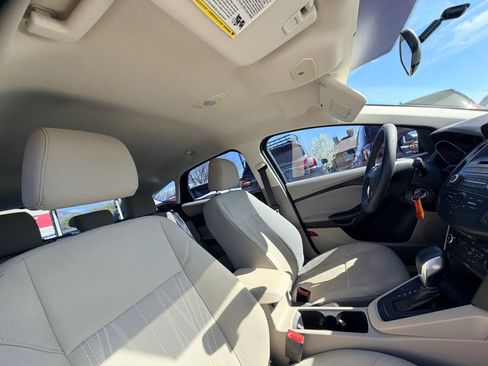 Used 2017 Ford Focus SE FWD image 27
