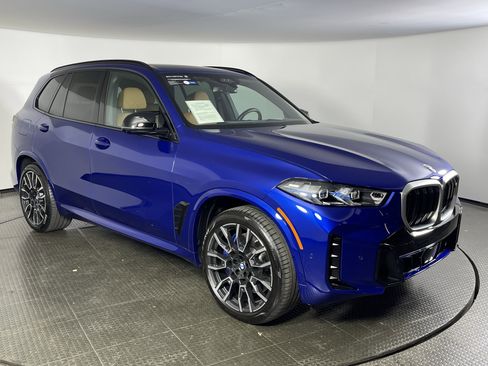 Certified 2025 BMW X5 M60i image 3