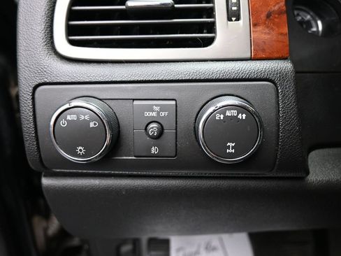 Used 2012 Chevrolet Tahoe LT AWD/4WD image 12