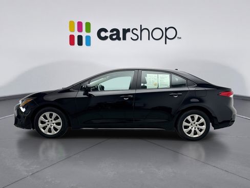 Used 2024 Toyota Corolla LE image 2