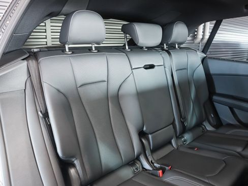 New 2026 Audi Q8 Premium Plus image 8