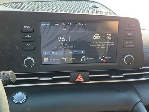 Certified 2025 Hyundai Elantra Blue image 9